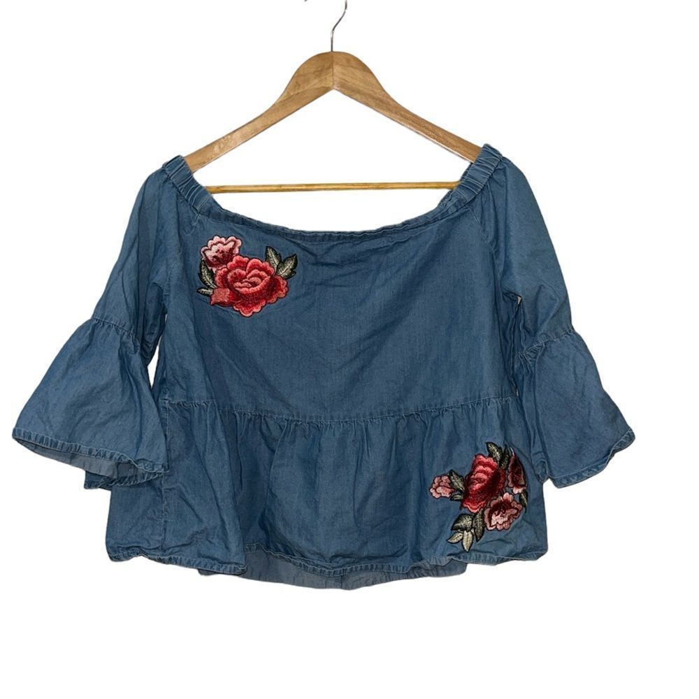 A.n.a chambray off shoulder crop top sz PL